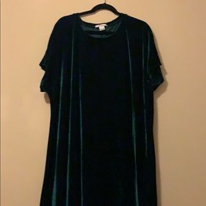 Glamorous Dark Green Velour Shift Dress